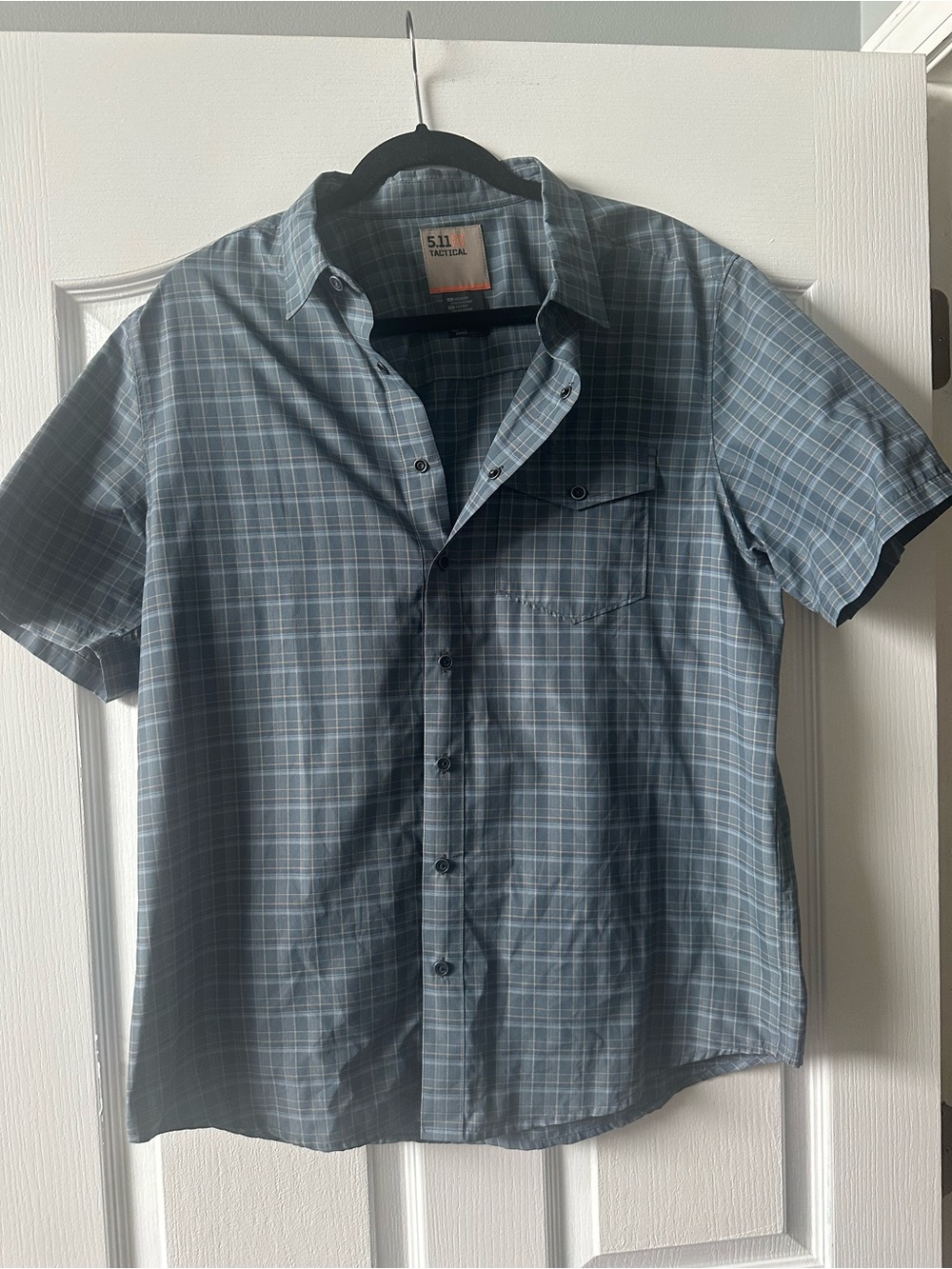 5.11 Tactical Men’s Light Blue Gray Plaid Short-Sleeve Button Shirt